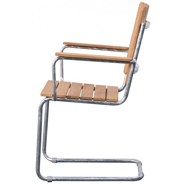 M�llan stapelbar karmstolar i teak med armst�d