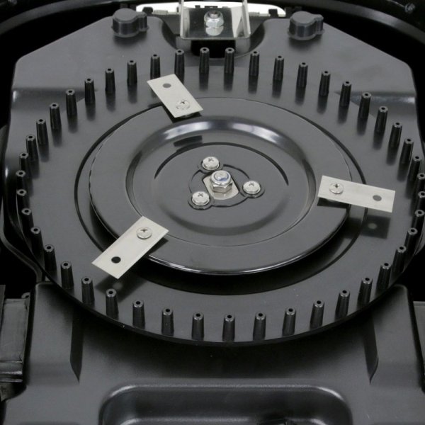 Robotgr�sklippare med appstyrning f�r ytor upp till 800 m�