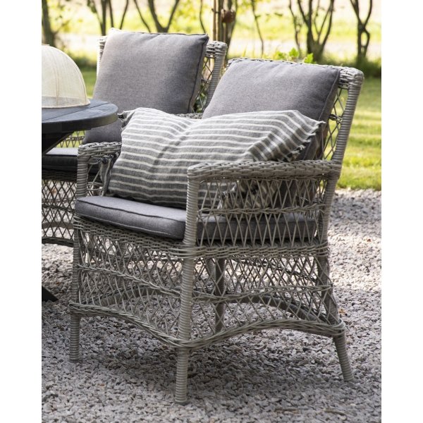 Provence utefåtölj i grå konstrotting Provence utefåtölj i grå konstrotting