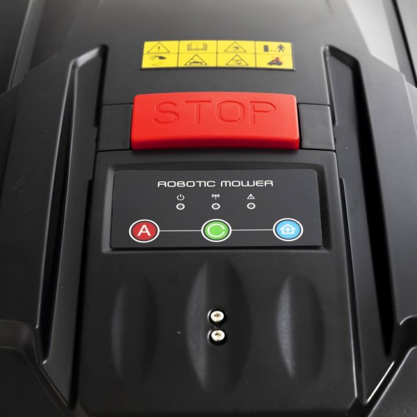 Robotgr�sklippare med appstyrning f�r ytor upp till 800 m�