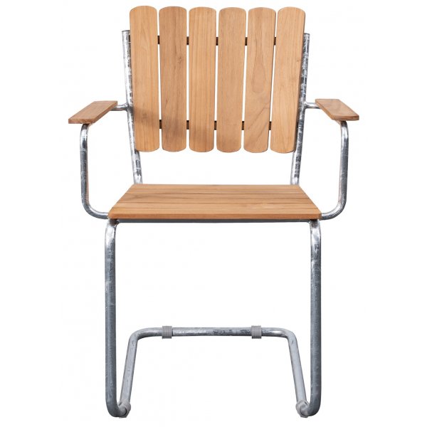 M�llan stapelbar karmstolar i teak med armst�d